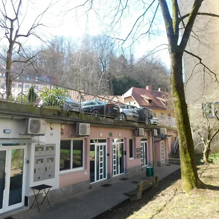 Modern Center Studio Under The Castle - Free Parking * Ljubljana